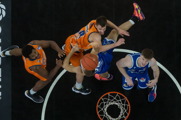 轻球员的成 轻球员的成